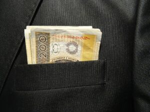 ポケカのコレクションを安全に保存する方法は？